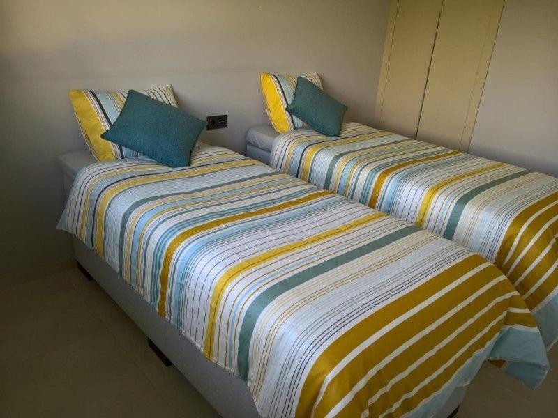 Oasis Beach X 106 Guardamar del Segura Luaran gambar